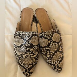 Women's Snakeskin Slip-On Mules